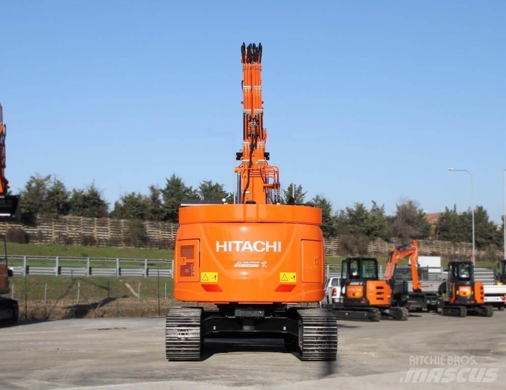 Hitachi ZX225USLC-6 履带挖掘机
