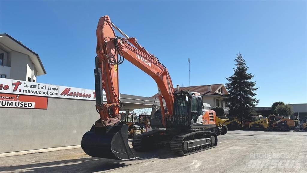 Hitachi ZX300LCN-6 履带挖掘机