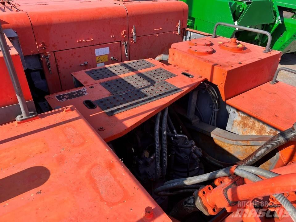 Hitachi ZX870LCH-3 履带挖掘机