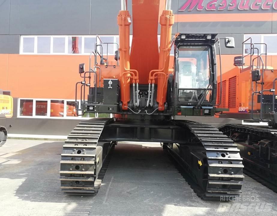 Hitachi ZX890LCH-7 履带挖掘机