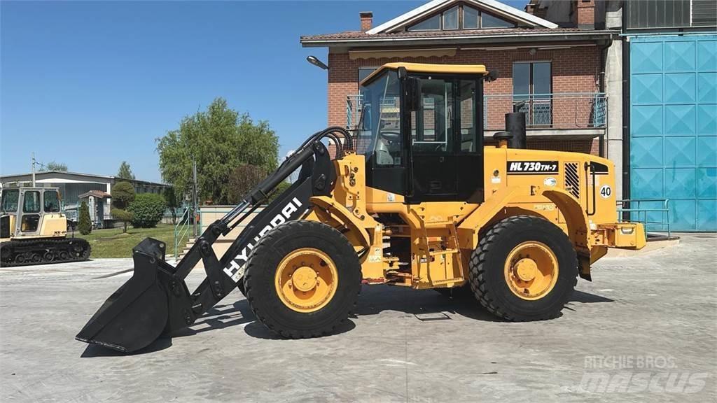 Hyundai HL730TM-7 4x4 轮式装载机
