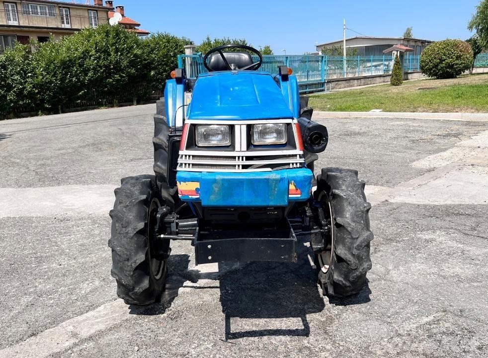 Iseki 240 4x4 推雪机