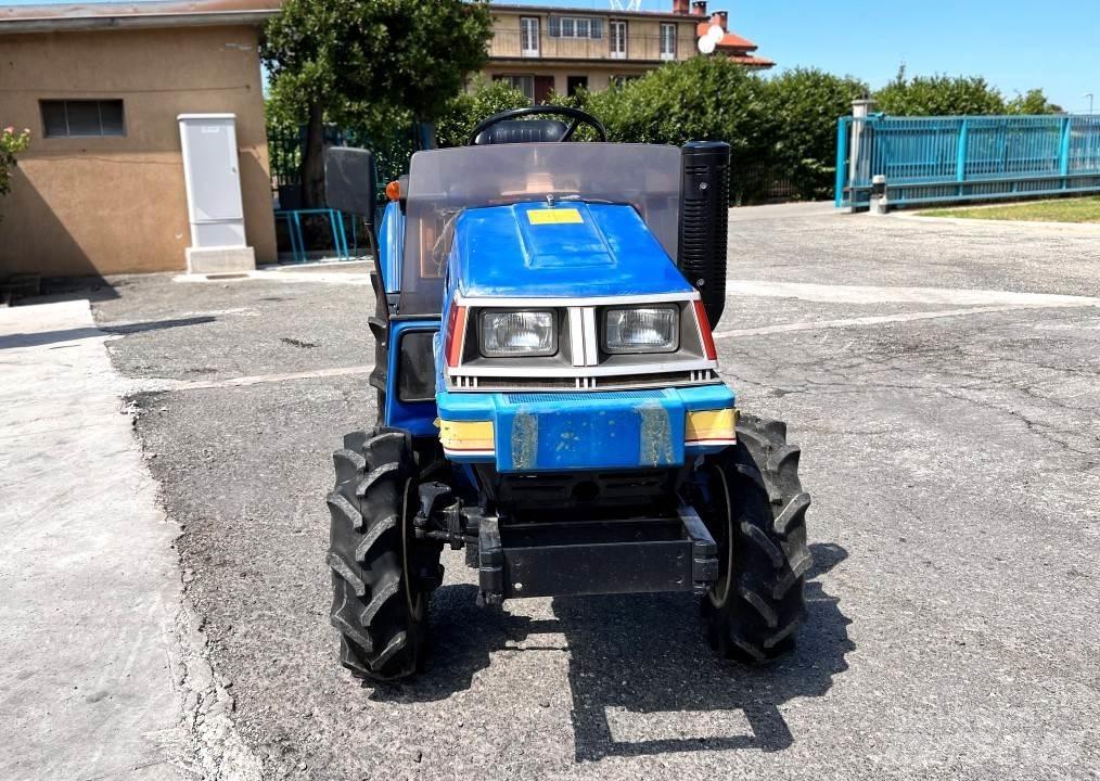 Iseki TU170F 4x4 推雪机