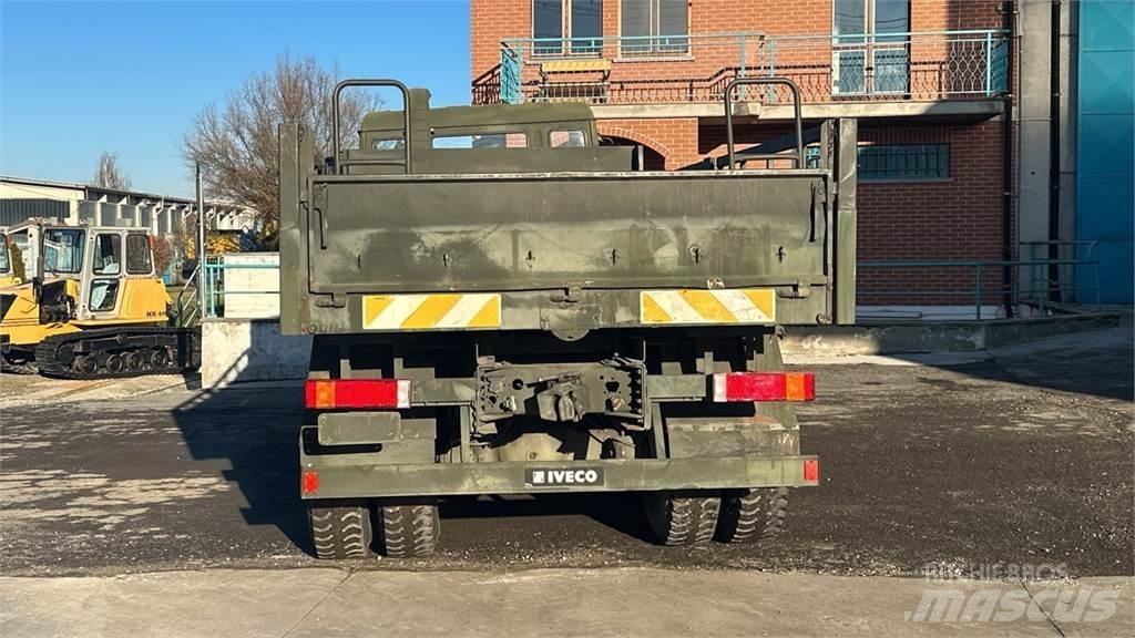 Iveco 260-35 6x4 其他货车