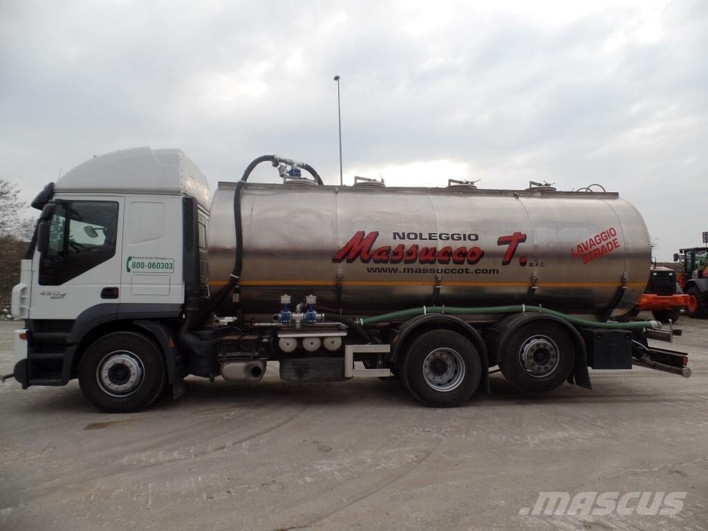 Iveco Stralis 450 油罐车