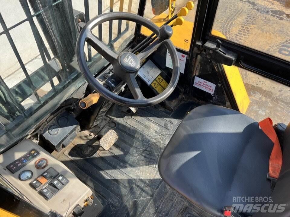 JCB 926 越野叉车|叉装车