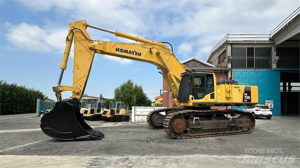 Komatsu PC700 LC-8E0 履带挖掘机