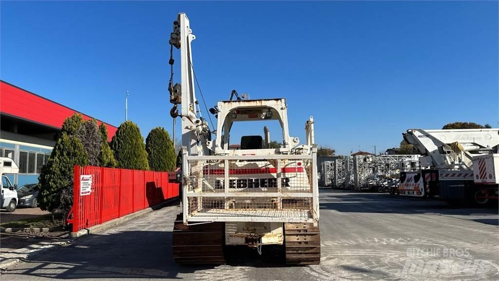 Liebherr RL 22 B 管道设备