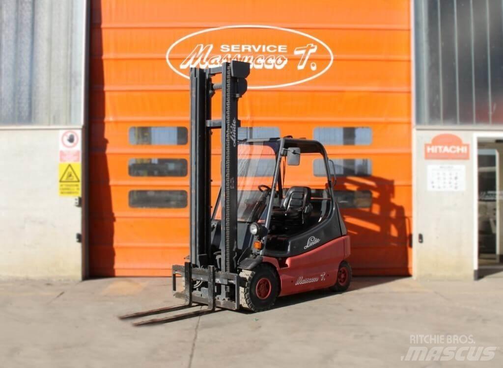 Linde E25-01 电动叉车