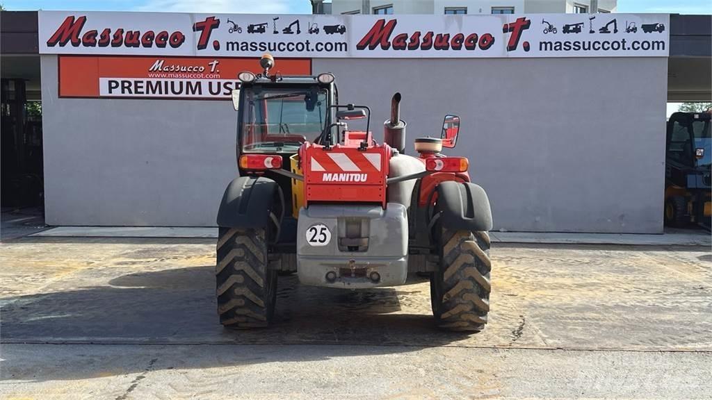 Manitou MT932 4x4x4 伸缩臂叉装车|叉装车