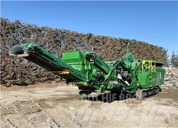 McCloskey I34R 磨粉机