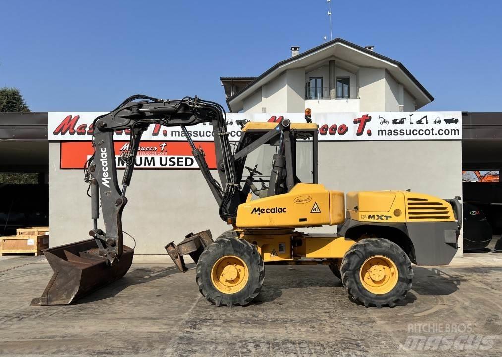 Mecalac 12MXT-E 轮式挖掘机