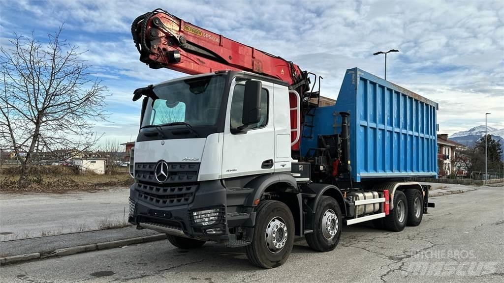 Mercedes-Benz 4145 8x4 其他货车