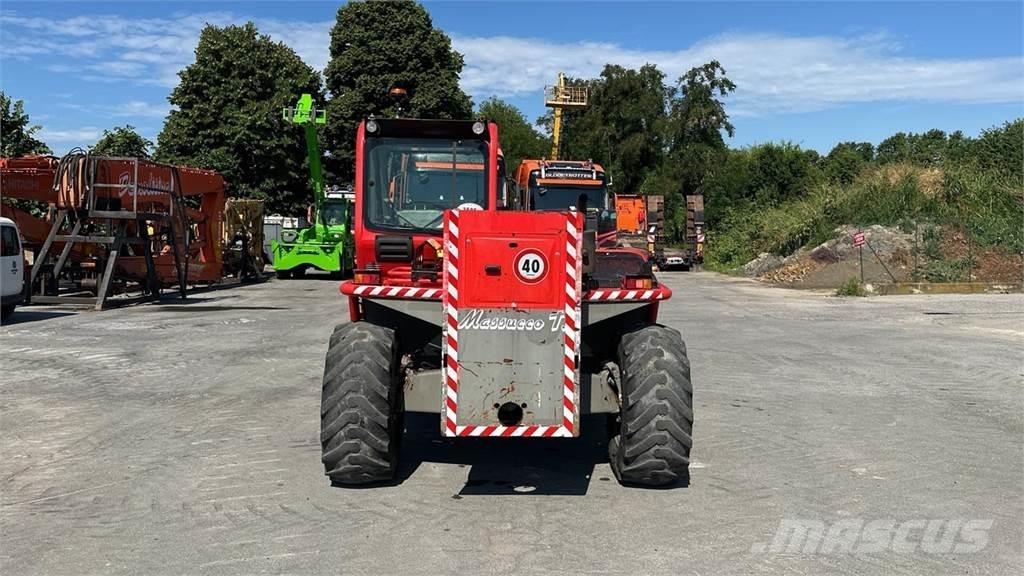 Merlo P38.13 4X4 伸缩臂叉装车|叉装车