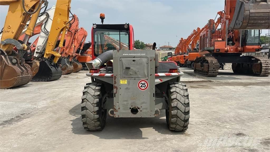 Merlo P38.13 LOX 伸缩臂叉装车|叉装车