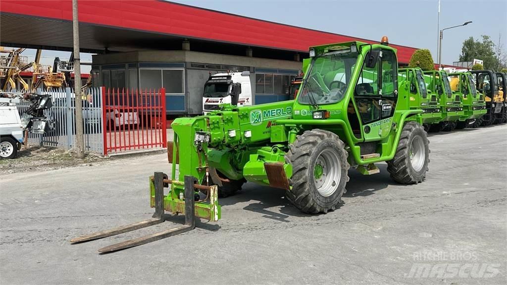 Merlo P40.17 4x4 伸缩臂叉装车|叉装车