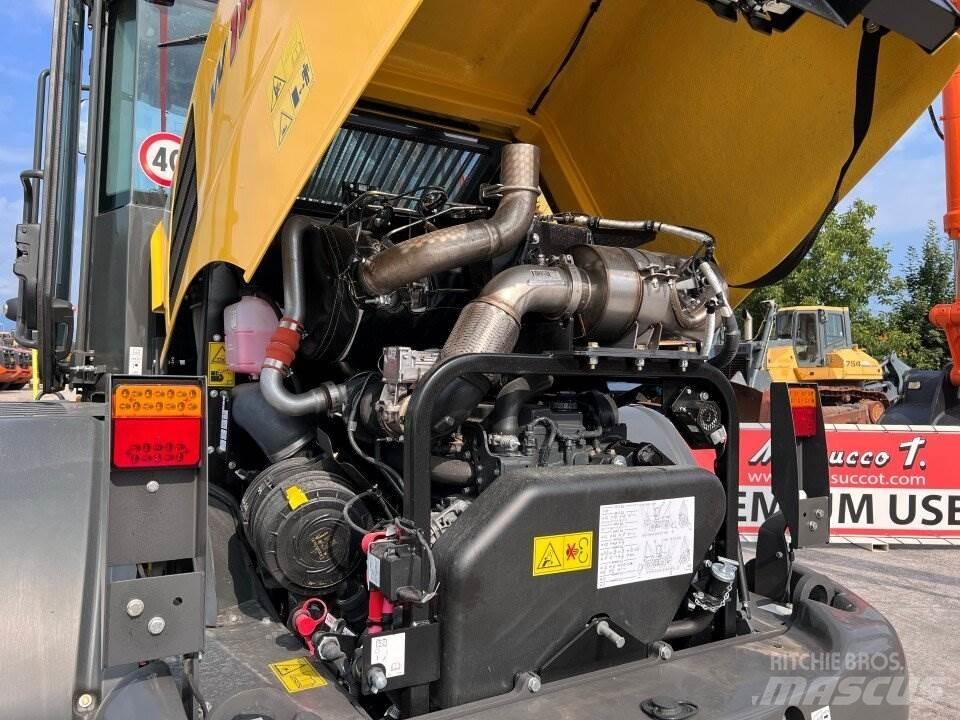 New Holland W110D 轮式装载机