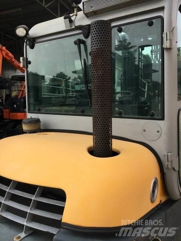 Nuova Detas SHR 40 柴油叉车