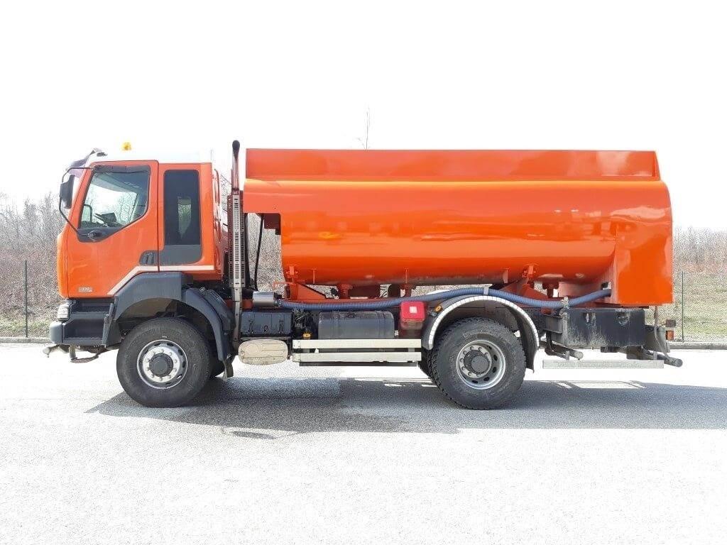 Renault 370dci 4X4 油罐车