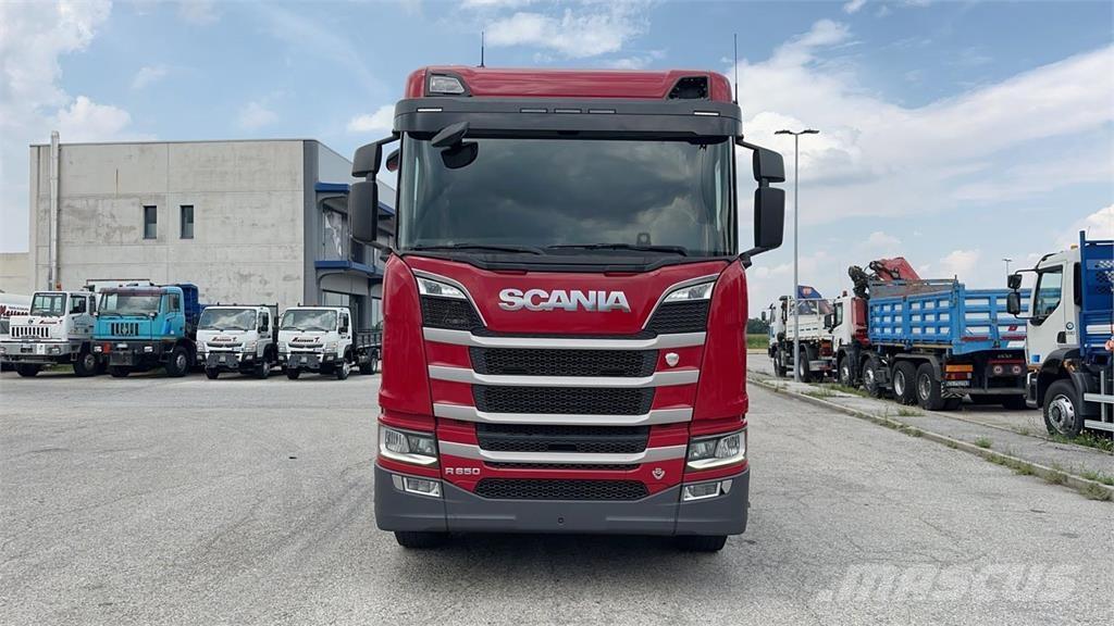Scania R650 8x4 其他货车