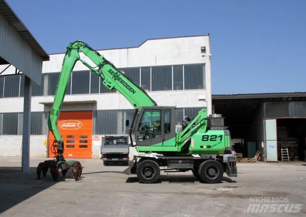 Sennebogen 821 轮式挖掘机