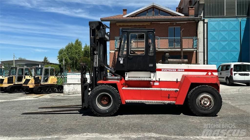 Svetruck 12-120 35 柴油叉车