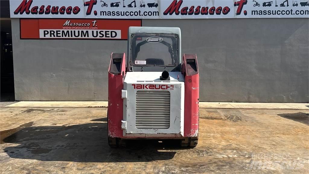 Takeuchi TL130 滑移装载机