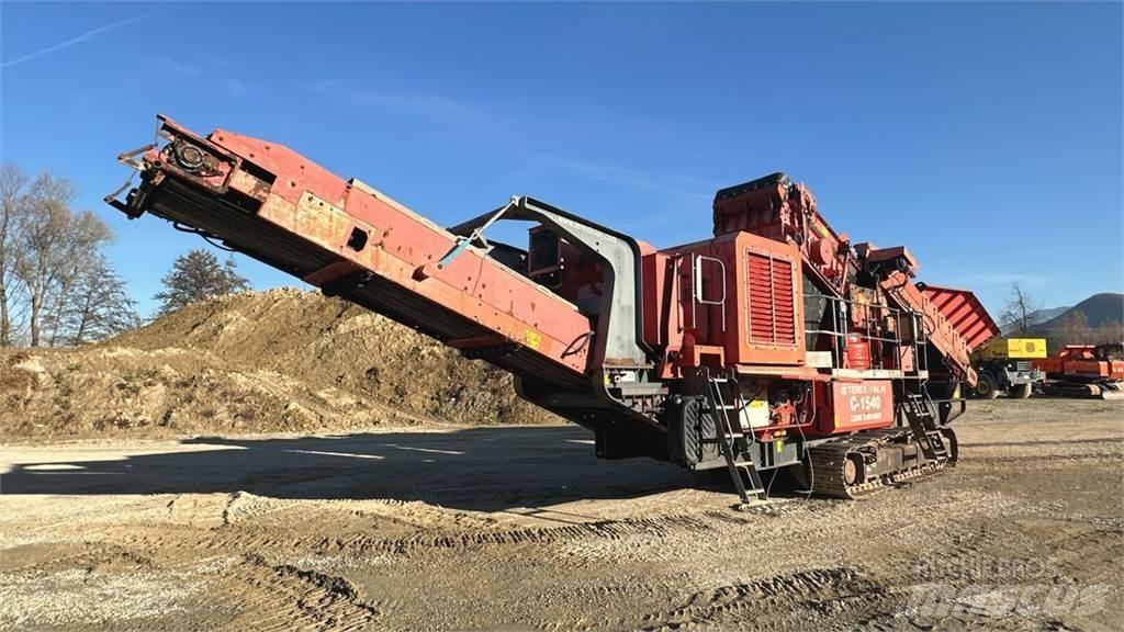 Terex Finlay C-1540 磨粉机
