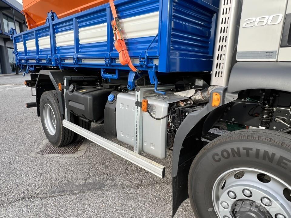 Volvo FL816-280 4X4 推雪机