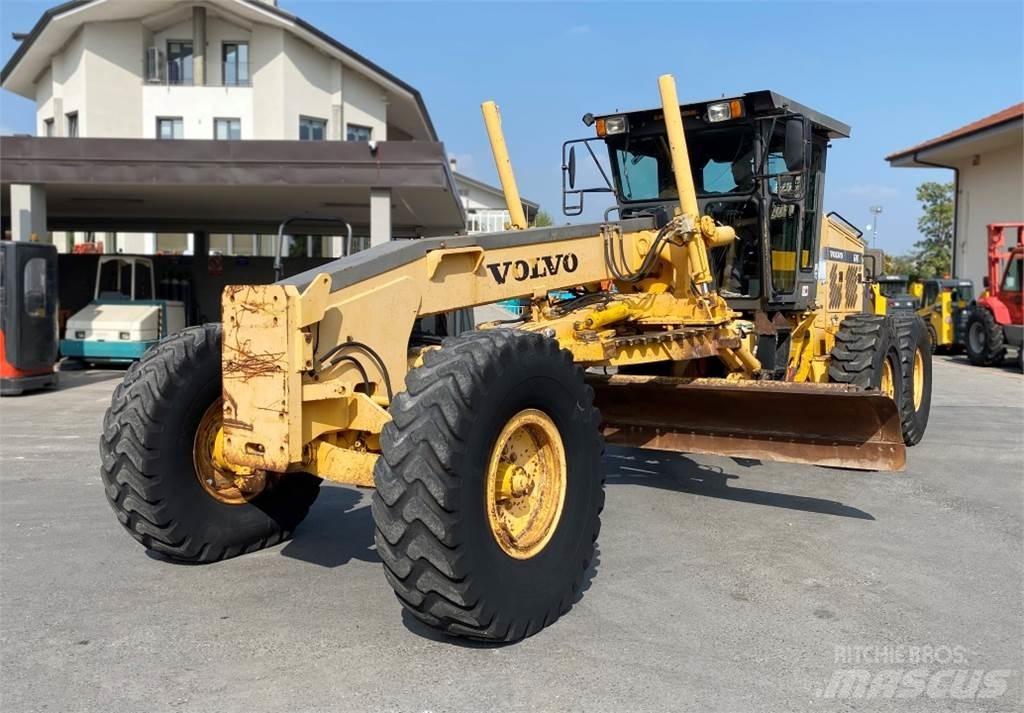 Volvo G740VHP 履带式推土机