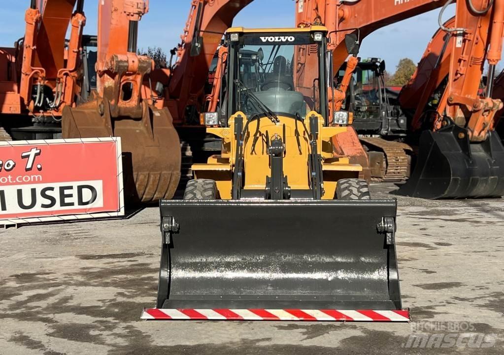 Volvo L30G 轮式装载机