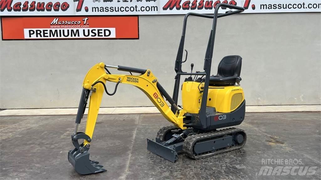Wacker Neuson 803 小型挖掘机