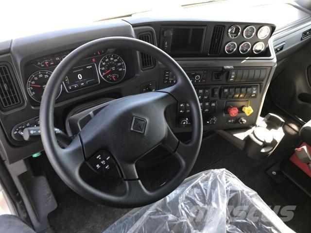 International HV 自卸式货车