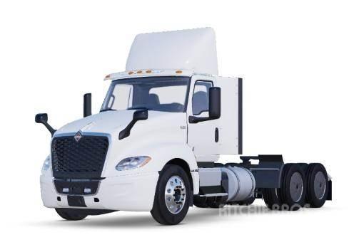 International LT 牵引车