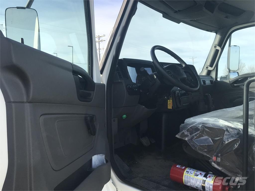 International MV 油罐车