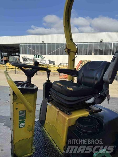 Ammann AV 23 土壤压实机