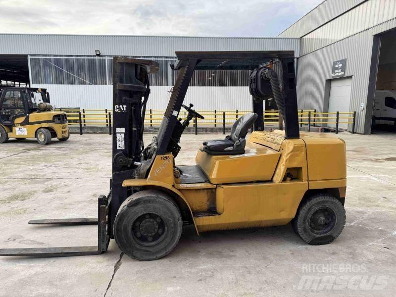 CAT DP40KL 其他叉车