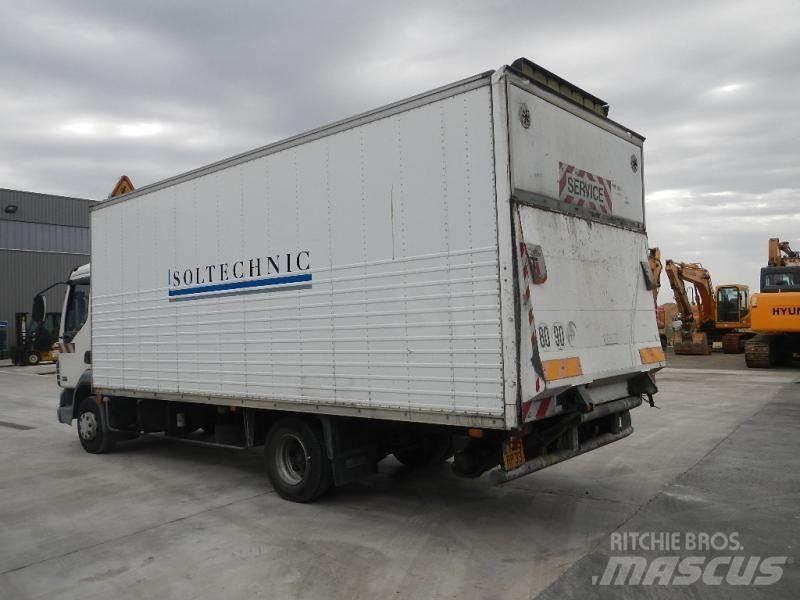 DAF LF 45 厢式货车