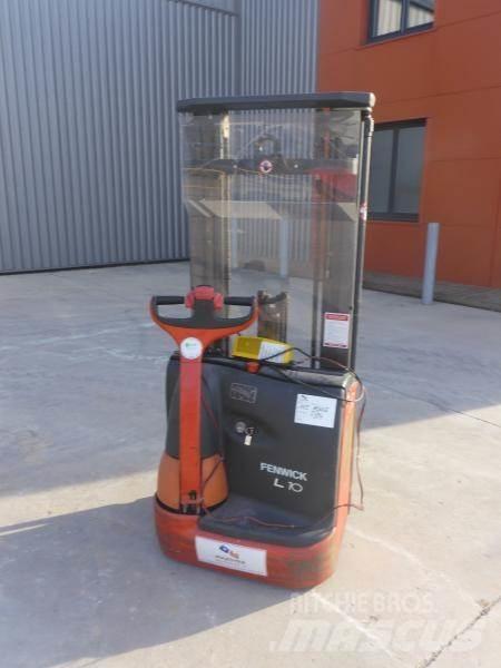 Fenwick L10 手推堆垛车
