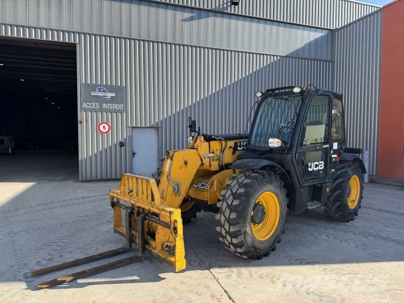 JCB 535-95 伸缩臂叉装车|叉装车