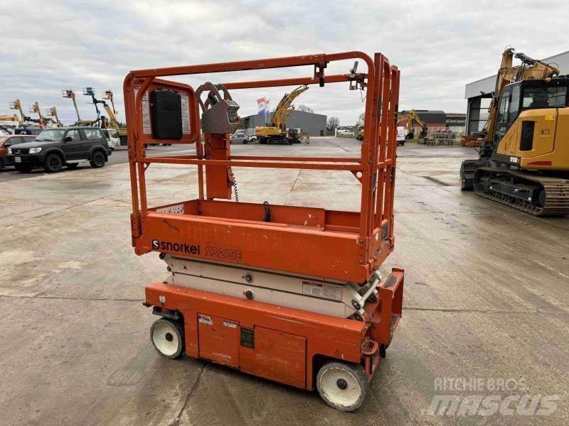 Snorkel S3215E 曲臂高空工作平台