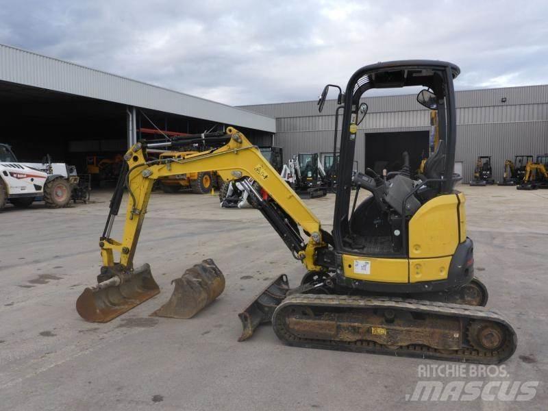Yanmar VIO26 小型挖掘机