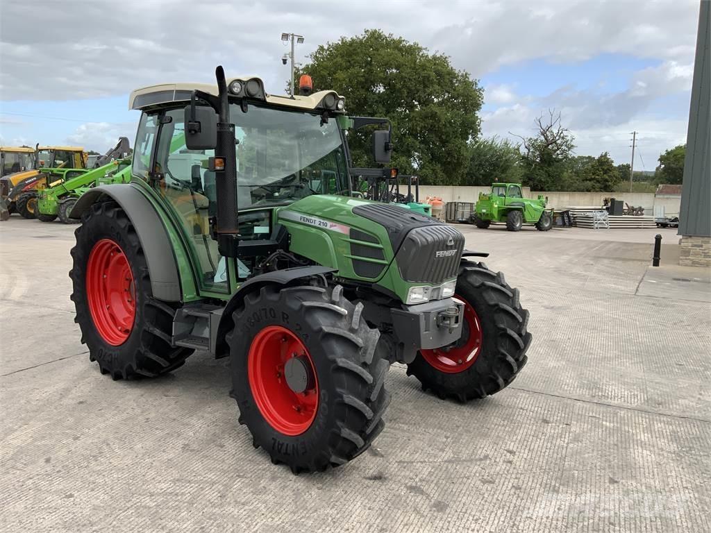 Fendt 210 (ST23989) 农业机械-其他