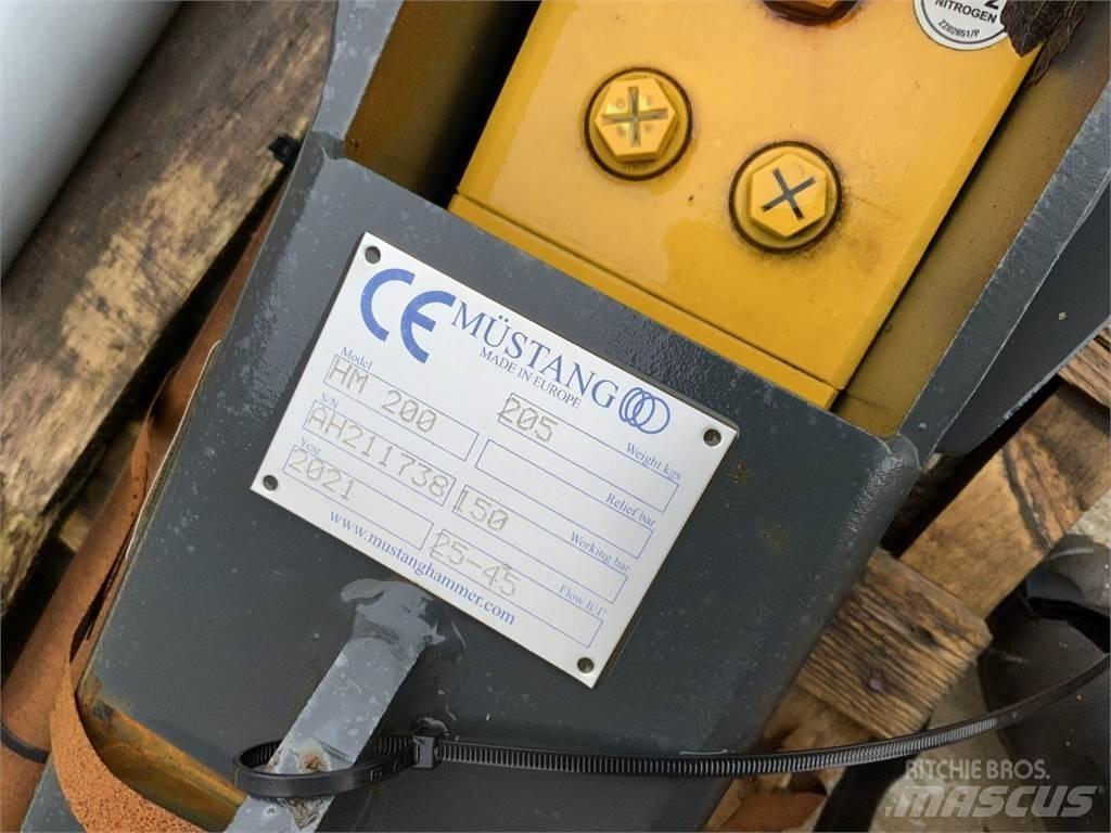Mustang HM200 Breaker 农业机械-其他