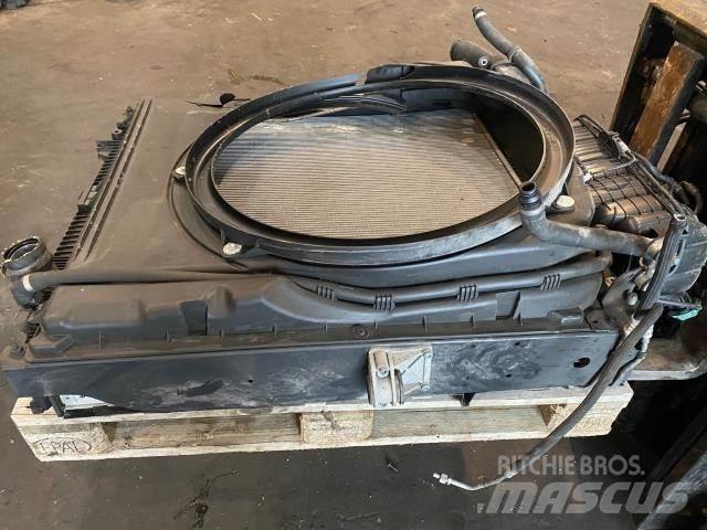 MAN TGX 散热器