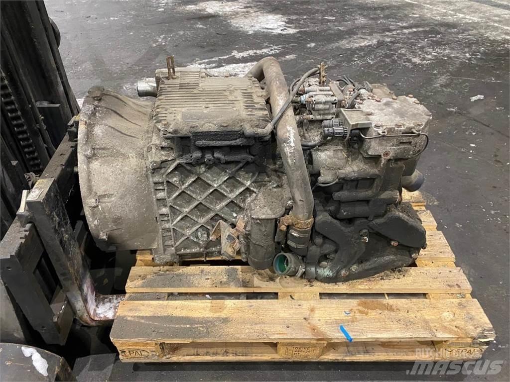 Volvo 9700S 变速器