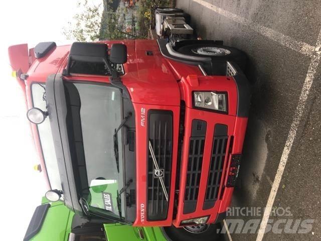 Volvo FM 散热器