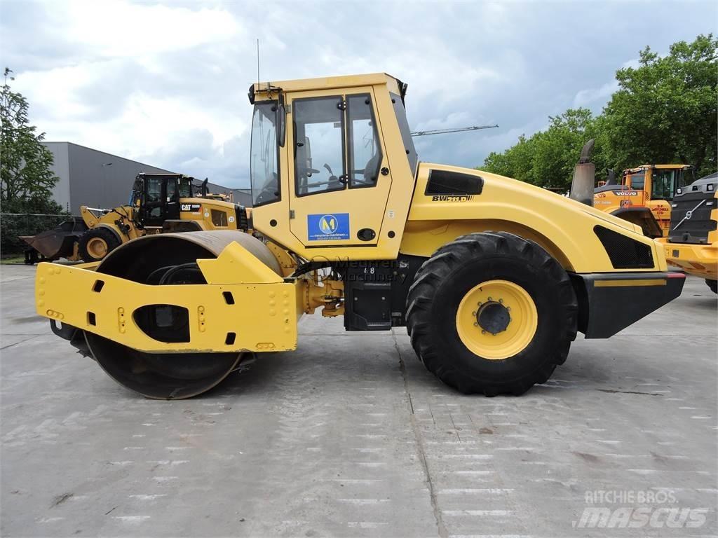Bomag BW211D-4 GERMAN 其他压路机
