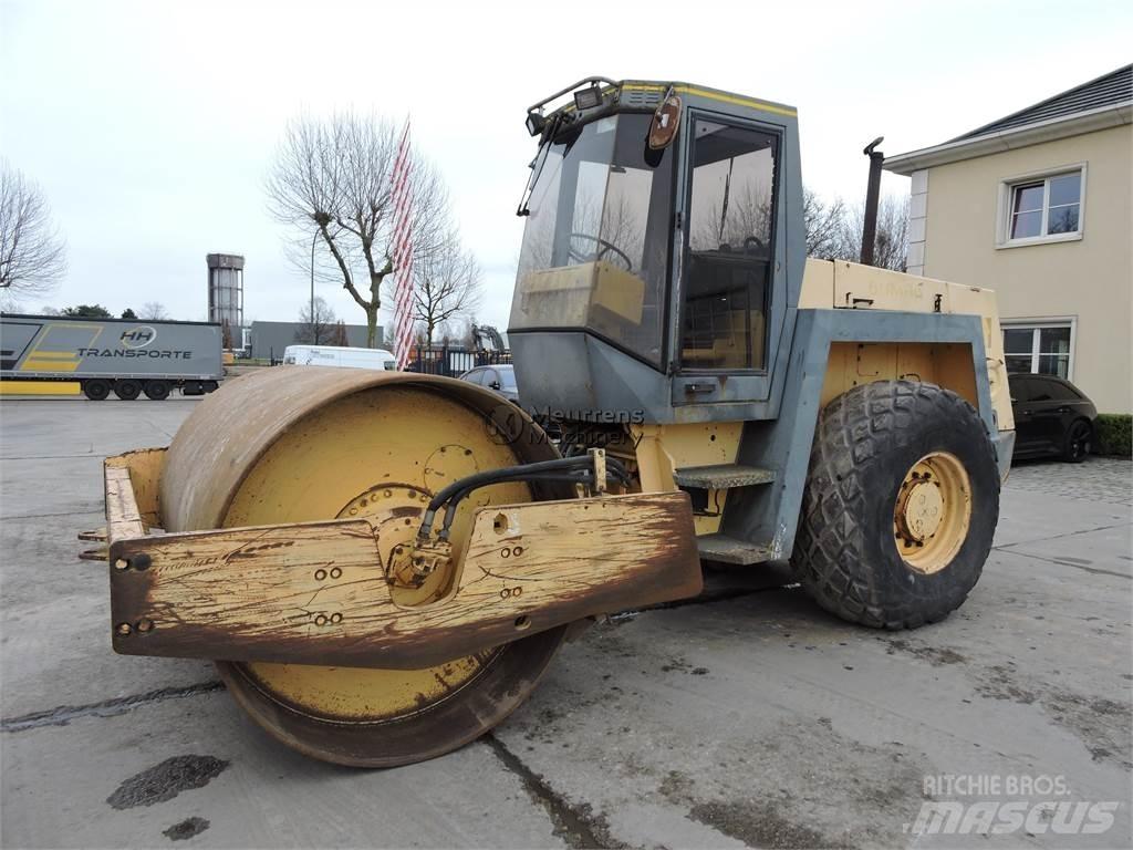 Bomag BW213D-2 其他压路机