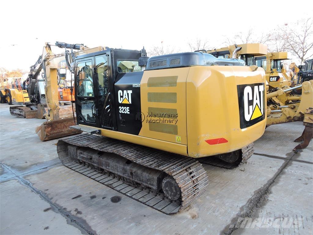CAT 323E 履带挖掘机